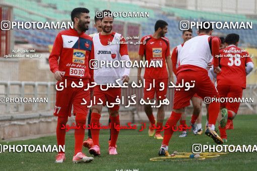 937778, Tehran, , Persepolis Football Team Training Session on 2017/11/11 at Shahid Kazemi Stadium