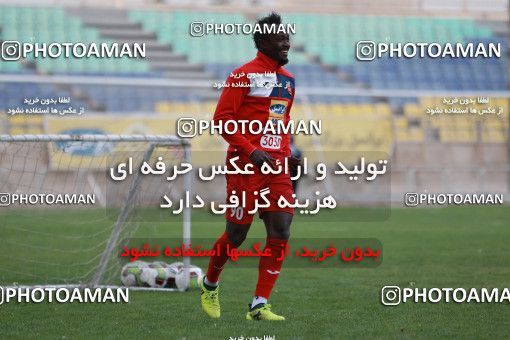 937387, Tehran, , Persepolis Football Team Training Session on 2017/11/11 at Shahid Kazemi Stadium