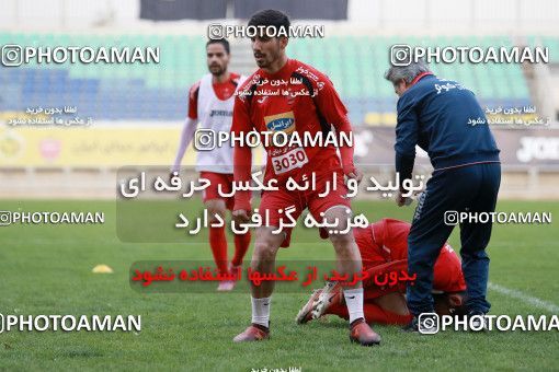 937550, Tehran, , Persepolis Football Team Training Session on 2017/11/11 at Shahid Kazemi Stadium