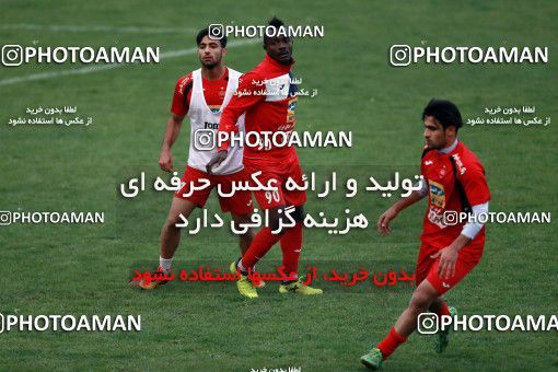 937704, Tehran, , Persepolis Football Team Training Session on 2017/11/11 at Shahid Kazemi Stadium