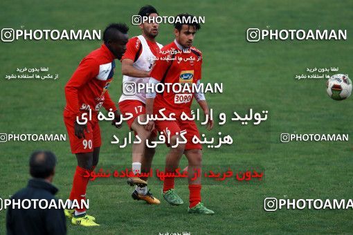 937775, Tehran, , Persepolis Football Team Training Session on 2017/11/11 at Shahid Kazemi Stadium