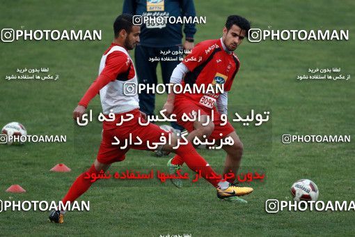 937455, Tehran, , Persepolis Football Team Training Session on 2017/11/11 at Shahid Kazemi Stadium