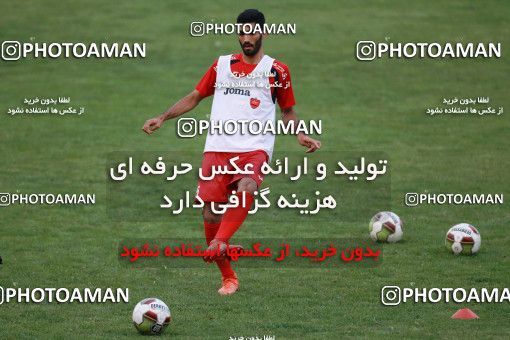 937744, Tehran, , Persepolis Football Team Training Session on 2017/11/11 at Shahid Kazemi Stadium