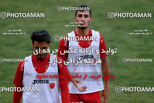 937396, Tehran, , Persepolis Football Team Training Session on 2017/11/11 at Shahid Kazemi Stadium