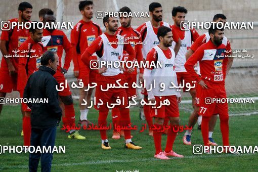 937549, Tehran, , Persepolis Football Team Training Session on 2017/11/11 at Shahid Kazemi Stadium