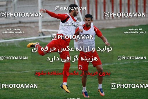 937559, Tehran, , Persepolis Football Team Training Session on 2017/11/11 at Shahid Kazemi Stadium