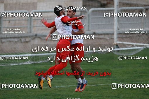 937487, Tehran, , Persepolis Football Team Training Session on 2017/11/11 at Shahid Kazemi Stadium