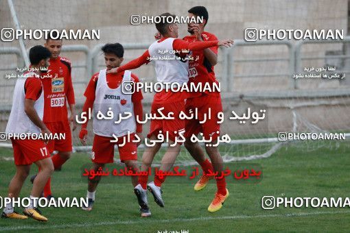 937664, Tehran, , Persepolis Football Team Training Session on 2017/11/11 at Shahid Kazemi Stadium
