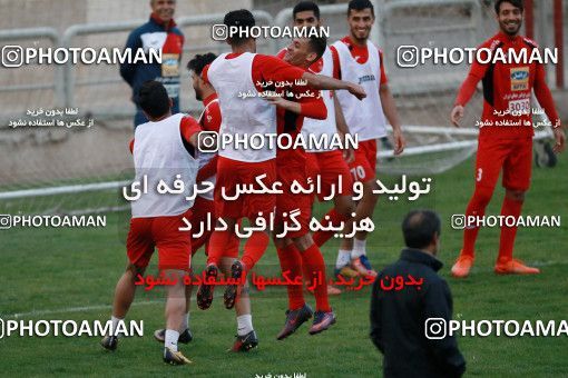 937490, Tehran, , Persepolis Football Team Training Session on 2017/11/11 at Shahid Kazemi Stadium