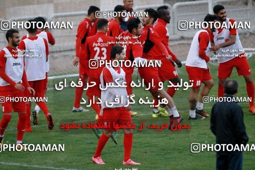 937651, Tehran, , Persepolis Football Team Training Session on 2017/11/11 at Shahid Kazemi Stadium