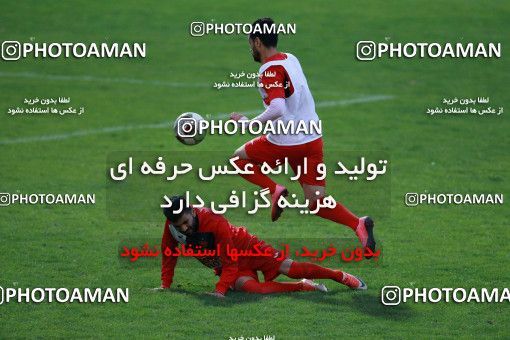 937771, Tehran, , Persepolis Football Team Training Session on 2017/11/11 at Shahid Kazemi Stadium