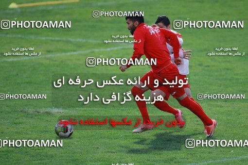 937647, Tehran, , Persepolis Football Team Training Session on 2017/11/11 at Shahid Kazemi Stadium
