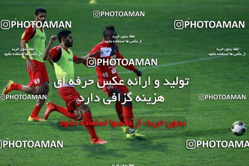 937760, Tehran, , Persepolis Football Team Training Session on 2017/11/11 at Shahid Kazemi Stadium