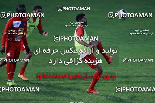937706, Tehran, , Persepolis Football Team Training Session on 2017/11/11 at Shahid Kazemi Stadium