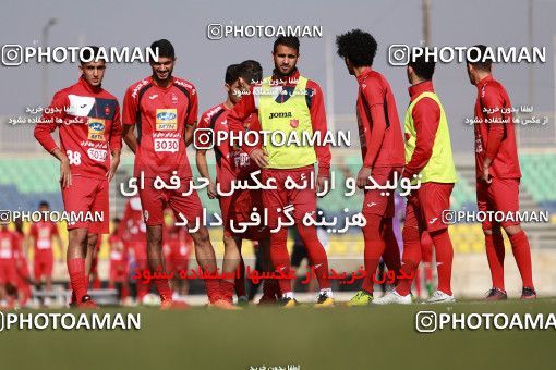 938488, Tehran, , Persepolis Football Team Training Session on 2017/11/16 at Shahid Kazemi Stadium