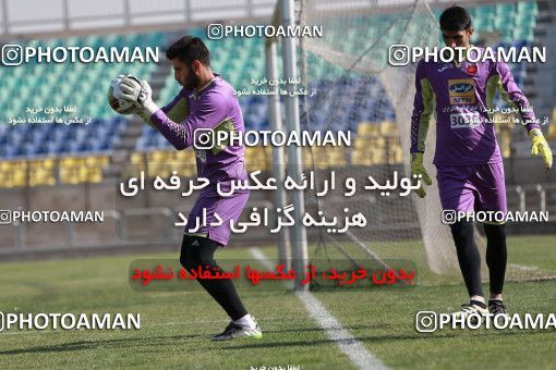 938120, Tehran, , Persepolis Football Team Training Session on 2017/11/16 at Shahid Kazemi Stadium