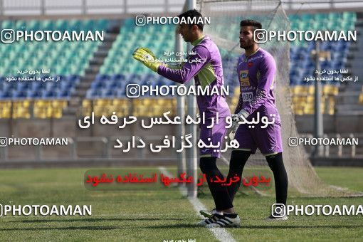 937885, Tehran, , Persepolis Football Team Training Session on 2017/11/16 at Shahid Kazemi Stadium