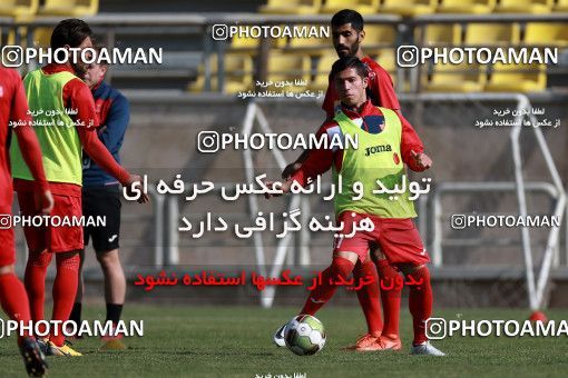 938218, Tehran, , Persepolis Football Team Training Session on 2017/11/16 at Shahid Kazemi Stadium