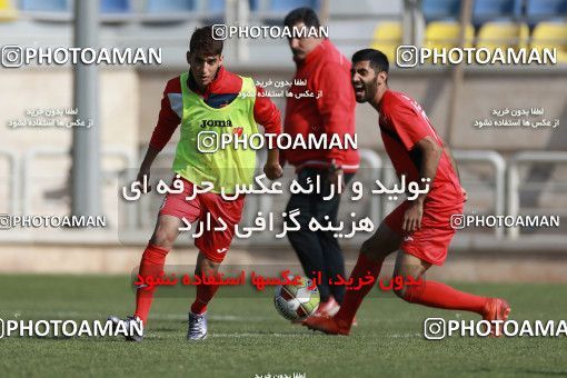 938203, Tehran, , Persepolis Football Team Training Session on 2017/11/16 at Shahid Kazemi Stadium