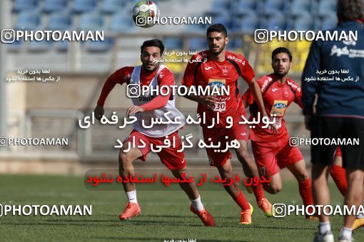 937815, Tehran, , Persepolis Football Team Training Session on 2017/11/16 at Shahid Kazemi Stadium