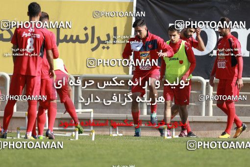 938277, Tehran, , Persepolis Football Team Training Session on 2017/11/16 at Shahid Kazemi Stadium