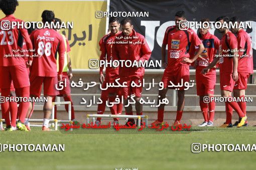 938256, Tehran, , Persepolis Football Team Training Session on 2017/11/16 at Shahid Kazemi Stadium