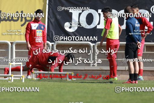 938092, Tehran, , Persepolis Football Team Training Session on 2017/11/16 at Shahid Kazemi Stadium
