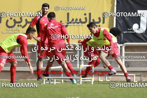 938274, Tehran, , Persepolis Football Team Training Session on 2017/11/16 at Shahid Kazemi Stadium