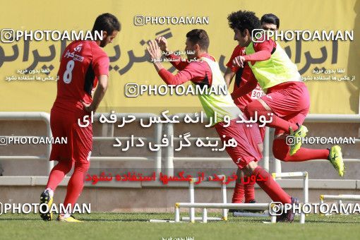 937933, Tehran, , Persepolis Football Team Training Session on 2017/11/16 at Shahid Kazemi Stadium