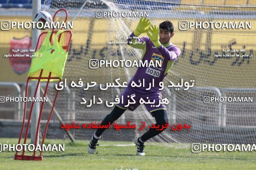 937924, Tehran, , Persepolis Football Team Training Session on 2017/11/16 at Shahid Kazemi Stadium