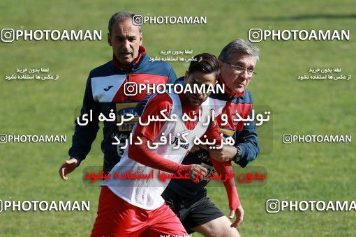 937949, Tehran, , Persepolis Football Team Training Session on 2017/11/16 at Shahid Kazemi Stadium