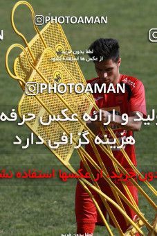 938265, Tehran, , Persepolis Football Team Training Session on 2017/11/16 at Shahid Kazemi Stadium