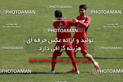 937803, Tehran, , Persepolis Football Team Training Session on 2017/11/16 at Shahid Kazemi Stadium