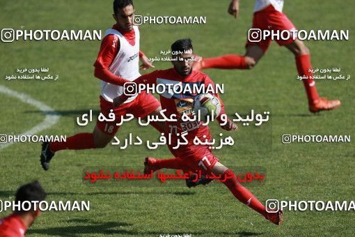 937834, Tehran, , Persepolis Football Team Training Session on 2017/11/16 at Shahid Kazemi Stadium