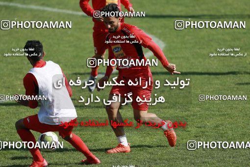 938248, Tehran, , Persepolis Football Team Training Session on 2017/11/16 at Shahid Kazemi Stadium