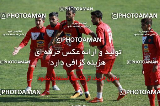 937961, Tehran, , Persepolis Football Team Training Session on 2017/11/16 at Shahid Kazemi Stadium