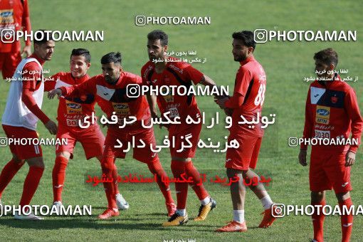 938353, Tehran, , Persepolis Football Team Training Session on 2017/11/16 at Shahid Kazemi Stadium