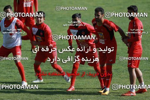 938484, Tehran, , Persepolis Football Team Training Session on 2017/11/16 at Shahid Kazemi Stadium