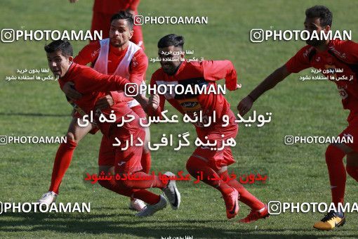 938383, Tehran, , Persepolis Football Team Training Session on 2017/11/16 at Shahid Kazemi Stadium