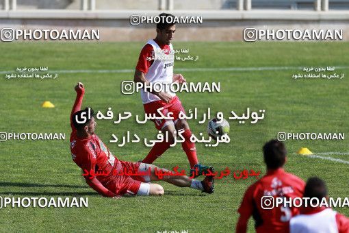 937903, Tehran, , Persepolis Football Team Training Session on 2017/11/16 at Shahid Kazemi Stadium