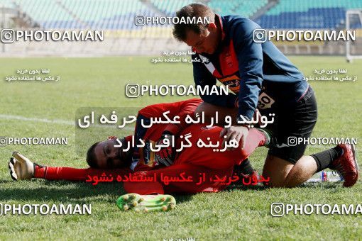 938238, Tehran, , Persepolis Football Team Training Session on 2017/11/16 at Shahid Kazemi Stadium