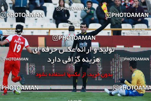 940571, Tehran, [*parameter:4*], لیگ برتر فوتبال ایران، Persian Gulf Cup، Week 8، First Leg، Persepolis 2 v 0 Sanat Naft Abadan on 2017/12/11 at Azadi Stadium
