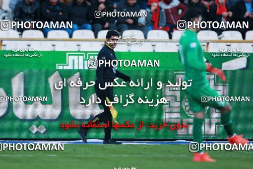 940701, Tehran, [*parameter:4*], لیگ برتر فوتبال ایران، Persian Gulf Cup، Week 8، First Leg، Persepolis 2 v 0 Sanat Naft Abadan on 2017/12/11 at Azadi Stadium