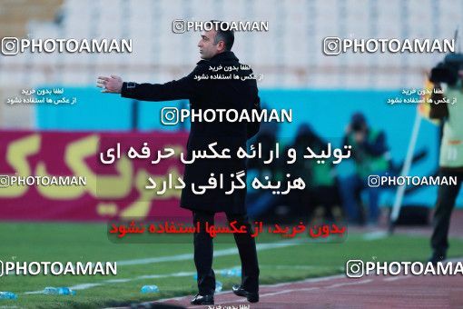 940510, Tehran, [*parameter:4*], لیگ برتر فوتبال ایران، Persian Gulf Cup، Week 8، First Leg، Persepolis 2 v 0 Sanat Naft Abadan on 2017/12/11 at Azadi Stadium