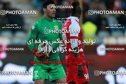 940628, Tehran, [*parameter:4*], لیگ برتر فوتبال ایران، Persian Gulf Cup، Week 8، First Leg، Persepolis 2 v 0 Sanat Naft Abadan on 2017/12/11 at Azadi Stadium