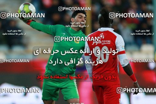 940737, Tehran, [*parameter:4*], لیگ برتر فوتبال ایران، Persian Gulf Cup، Week 8، First Leg، Persepolis 2 v 0 Sanat Naft Abadan on 2017/12/11 at Azadi Stadium