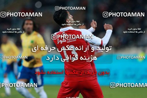 940540, Tehran, [*parameter:4*], لیگ برتر فوتبال ایران، Persian Gulf Cup، Week 8، First Leg، Persepolis 2 v 0 Sanat Naft Abadan on 2017/12/11 at Azadi Stadium