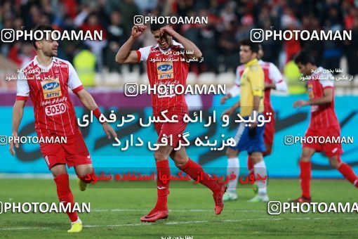940482, Tehran, [*parameter:4*], لیگ برتر فوتبال ایران، Persian Gulf Cup، Week 8، First Leg، Persepolis 2 v 0 Sanat Naft Abadan on 2017/12/11 at Azadi Stadium