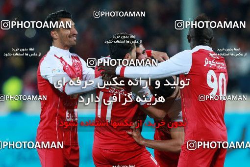 940707, Tehran, [*parameter:4*], لیگ برتر فوتبال ایران، Persian Gulf Cup، Week 8، First Leg، Persepolis 2 v 0 Sanat Naft Abadan on 2017/12/11 at Azadi Stadium