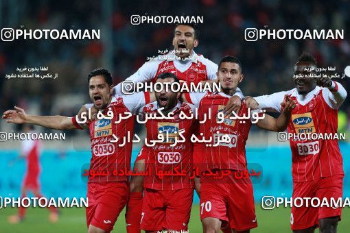 940645, Tehran, [*parameter:4*], لیگ برتر فوتبال ایران، Persian Gulf Cup، Week 8، First Leg، Persepolis 2 v 0 Sanat Naft Abadan on 2017/12/11 at Azadi Stadium